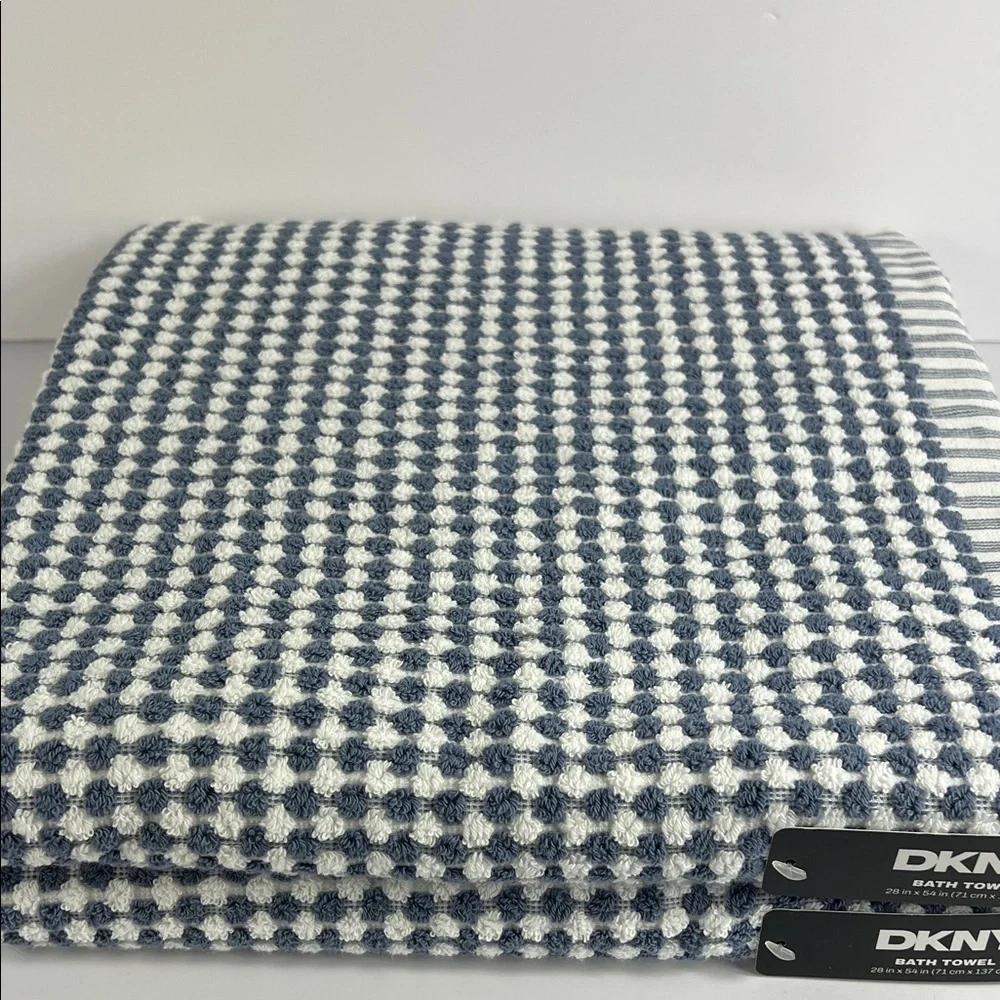 DKNY Bath Towels Blue & White Gingham Check Dots 100% Cotton Set of 2 NEW